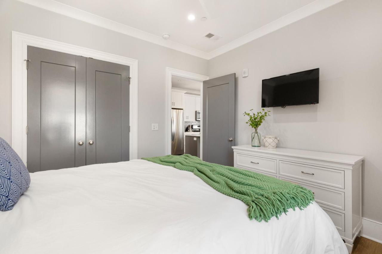 The Santee Suite At 122 Spring Чарлстън Екстериор снимка